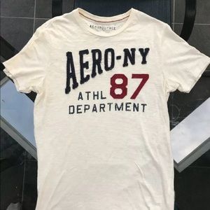 Aeropostale   White T-shirt Men’s Small.